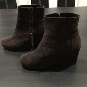 TOMS suede dark brown booties